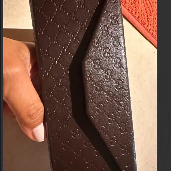 Authentic Gucci sunglasses - Picture 5 of 6